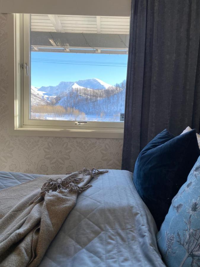 Hundbergan Apartment-free Parking-15 Min From Tromso Tromsdalen