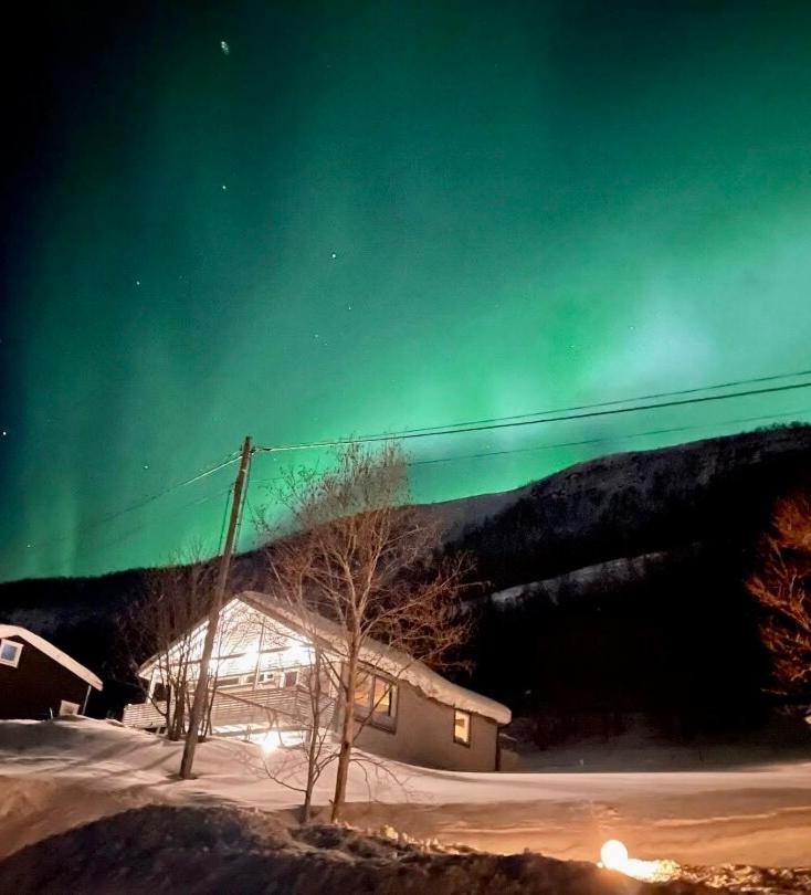 Hundbergan Apartment-free Parking-15 Min From Tromso Tromsdalen